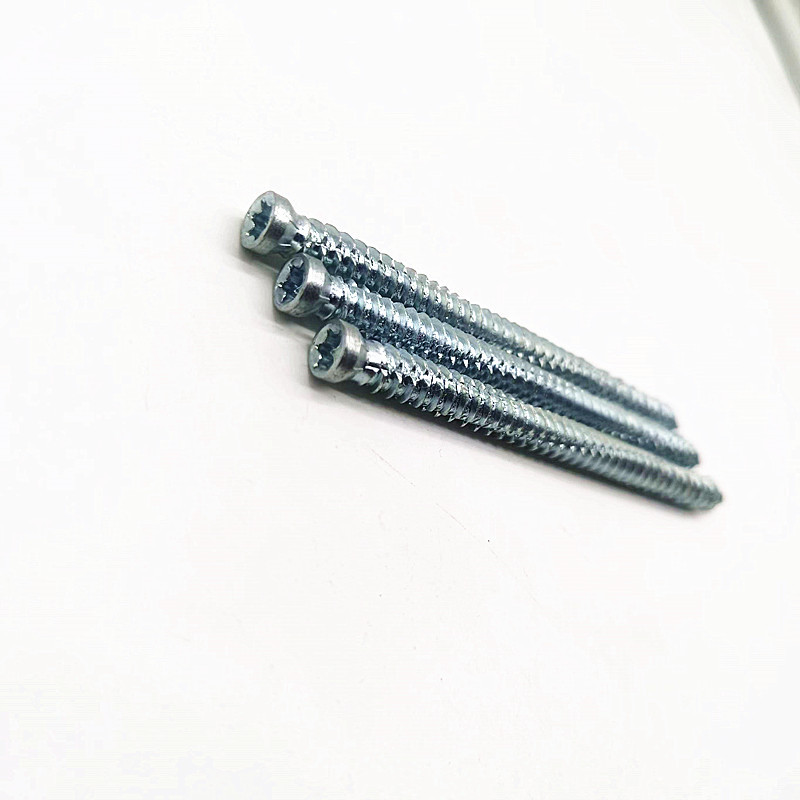 Self-cutting Screw